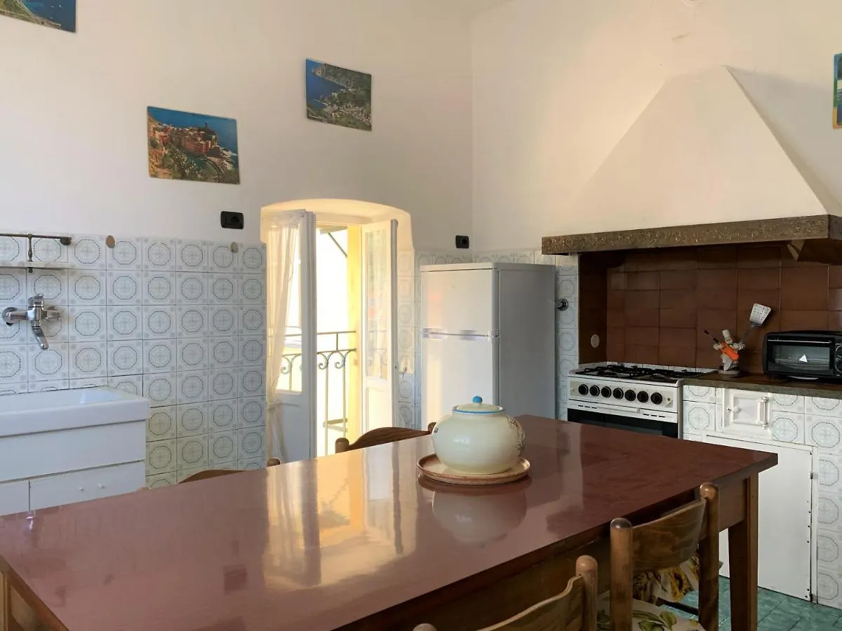 Apartment Appartamenti Sentiero N1 Levanto Italy